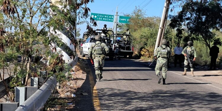 Persecusión y enfrentamiento deja dos militares sin vida en Costa Rica, Culiacán