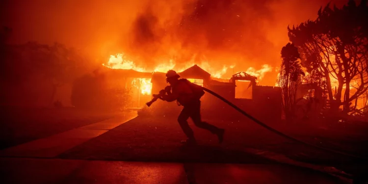 ¿Qué produjo los incendios en California 2025? National Geographic muestra fotos apocalípticas del fuego en la ciudad