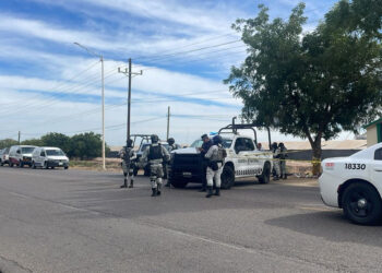 Localizan cuerpo de hombre “embolsado” en la carretera La 19, al sur de Culiacán