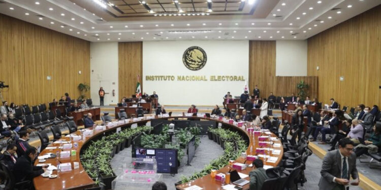 INE: los 800 mdp anunciados Sheinbaum ayudarán a instalación de más casilla para elección judicial