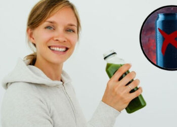 ¡Adiós a las bebidas energéticas! Sustitúyelas con esta bebida natural y nutritiva que te mantendrá despierto todo el día