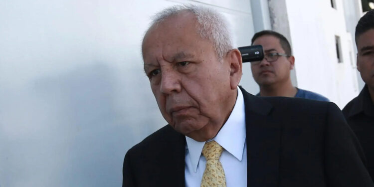 INM está en periodo de transición: Sheinbaum sobre permanencia de Garduño