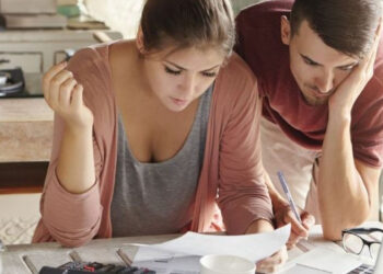 Estrategias fáciles para organizar tu dinero y evitar endeudarte