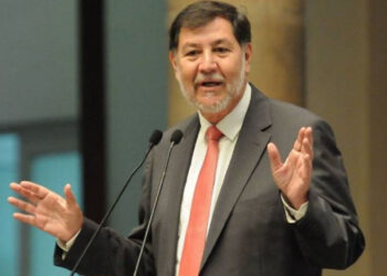 Noroña advierte riesgo de una intervención militar directa de EU