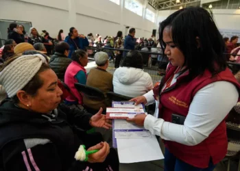 Se mantiene entrega de tarjetas del Bienestar para mujeres