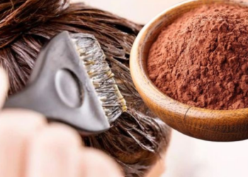 ¿Tinte de cacao? Así lo puedes usar en el acondicionador para cubrir tus canas sin dañar el cabello