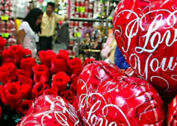 Profeco llama a comparar precios al adquirir obsequios para este 14 de febrero