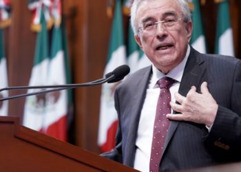 Sheinbaum minimiza solicitud del PAN a la Corte Internacional para revocar a gobernador de Sinaloa