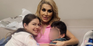 Acusan a la hija de Dulce y a su esposo de firmar presentaciones cuando la cantante “Estaba al borde de la muerte”