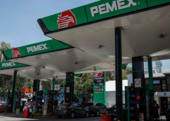 Sheinbaum espera que acuerdo para topar gasolina magna sea permanente