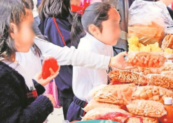 Adiós a comida chatarra en escuelas a partir de marzo; habrá censo de peso y talla
