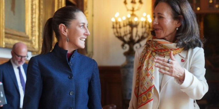 Banco Santander invertirá 2 mil millones de dólares en México, anuncia Sheinbaum