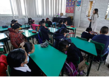 Regresan las clases presenciales a Sinaloa; alumnos de escuelas públicas y privadas vuelven a las aulas