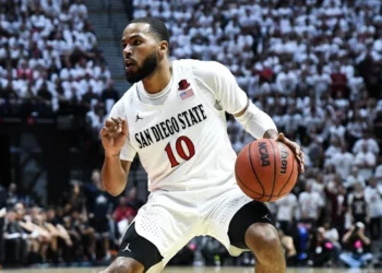 K.J. Feagin, el MVP de Australia, Refuerza a Venados Basketball para la Temporada 2025