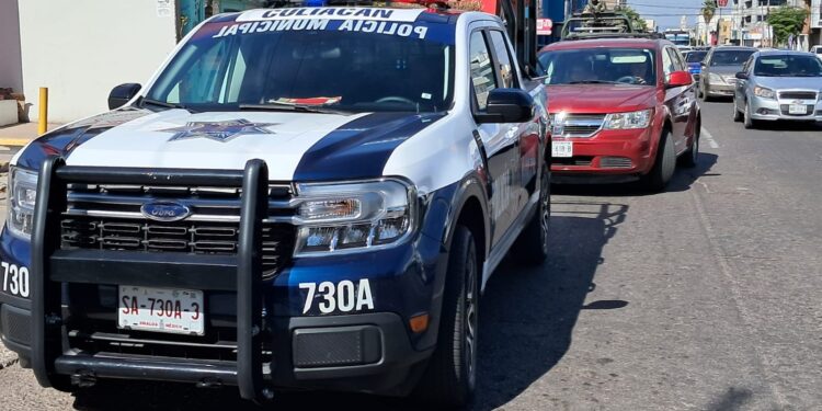 Joven herido de bala ingresa a hospital en Culiacán