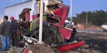 Se registra accidente en carretera “La Costerita” al sur de Culiacán