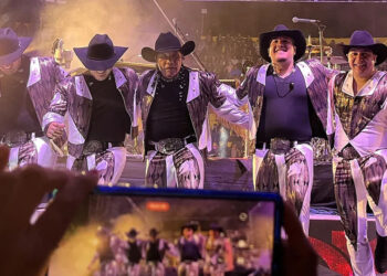 Bronco pide a nuevos artistas “letras bonitas” en vez de “dar pena”