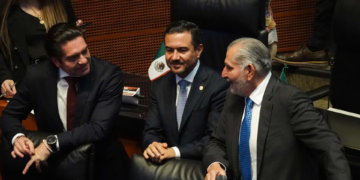 Yunes Márquez se suma a la bancada de Morena en el Senado
