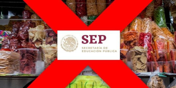 Adiós a la comida chatarra y refrescos, a partir de este día SEP prohíbe su venta dentro de las escuelas