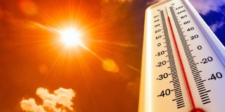 Anticiclón derretirá estados costeros de México con temperaturas de hasta 40 grados