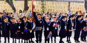 SEP 2025: ¿Qué estudiantes no tendrán clases el viernes 28 de febrero y por qué?