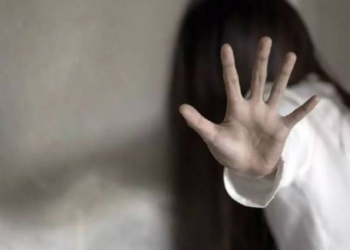 Dan 54 años de prisión a maestro por abusos sexuales contra 5 adolescentes de secundaria