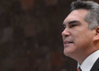 Ante proceso de desafuero, Alejandro Moreno responde con petición para investigar a políticos de Morena