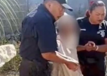 Mujer de la tercera edad es abandonada en terreno baldío, en Yucatán; sus hijos serían los presuntos responsables