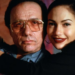 Jennifer López y Edward James Olmos se reencuentran y recrean foto a 28 años del estreno de “Selena”