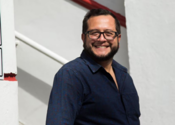 José Ramón López Beltrán ‘pelea’ con Grok tras pregunta sobre sus ingresos: “Te pido que corrijas”
