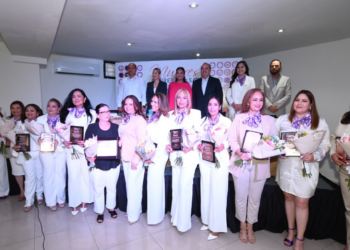 Mtra. Paola Álvarez Tostado toma protesta como Presidenta de las Mujeres Empresarias de la Cámara de Comercio de Mazatlán