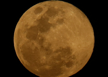Expertos datan en 4 mil 250 millones de años la edad del mayor y más antiguo cráter de la Luna