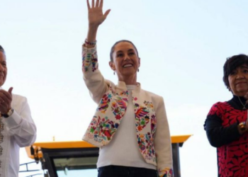 Claudia Sheinbaum llama a participar en elección judicial