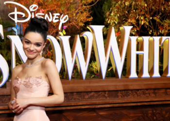 ‘Blancanieves’, la más taquillera del fin de semana, pero lejos de otros títulos de Disney