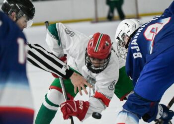 México asciende a División II Grupo B tras ganar oro en Mundial Sub18 de Hockey sobre Hielo