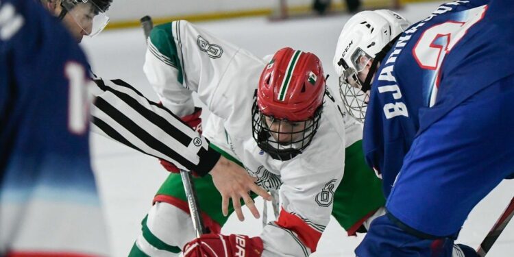México asciende a División II Grupo B tras ganar oro en Mundial Sub18 de Hockey sobre Hielo