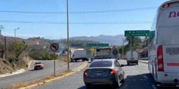 Reportan presunto enfrentamiento en El Rosario; bloquean puente Baluarte y entronque a Chametla