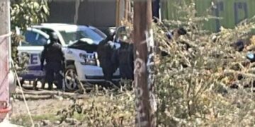 En atención a un reporte ciudadano, unidad del Grupo UNEPREVIF sufre percance con locomotora