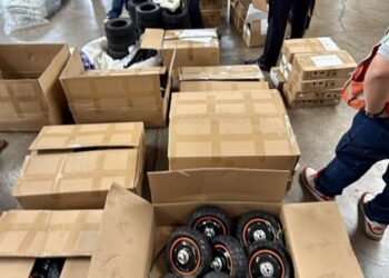 Decomisan mercancía china por unos 300 mdp