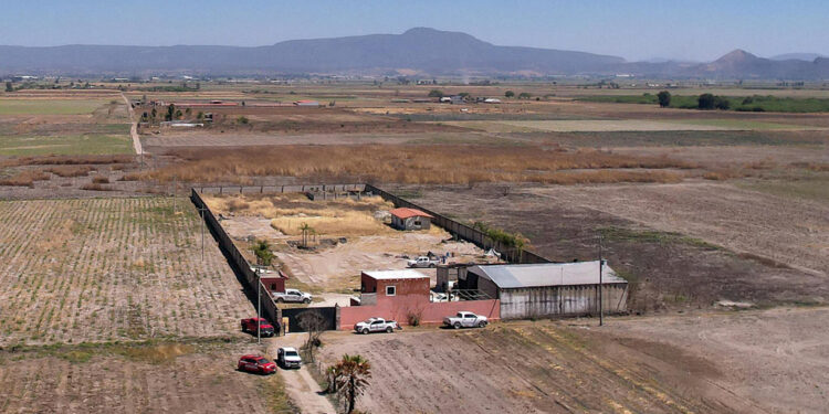 Crematorios clandestinos de Teuchitlán estaban bajo resguardo estatal: Sheinbaum