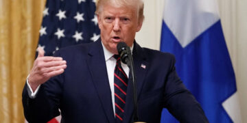 Trump exentaría ciertos productos agrícolas de aranceles a México y Canadá; “todo está en la mesa”, dice secretaria de Agricultura de EU