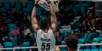 Con contundencia, Venados Basketball domina en la duela del Lobo Dome para superar al campeón Rayos de Hermosillo