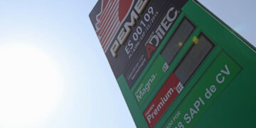 Casi 75% de estaciones en el país cumplen con precio máximo de gasolina Magna: Profeco
