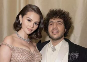 Selena Gomez vende anillo de diamantes inspirado en Benny Blanco en ¡12 dólares!