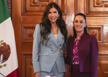 Sheinbaum se reune con Kristi Noem
