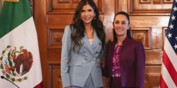 Sheinbaum se reune con Kristi Noem