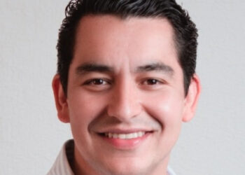 Asaltan a Roberto Gradillas, secretario de Economía y Turismo de Sonora, en carretera de Sinaloa