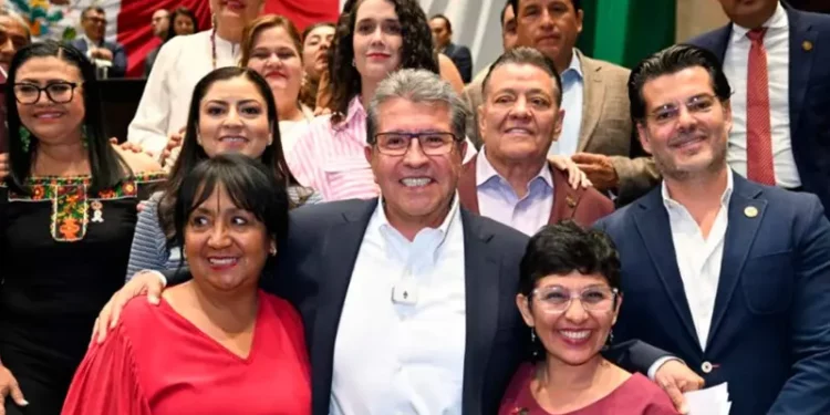 Monreal celebra aprobación de Ley Nacional para Eliminar Trámites Burocráticos
