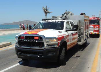 Bomberos Mazatlán refuerza preparativos para Semana Santa