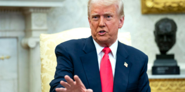 Trump anunciará sus aranceles globales el 2 de abril tras cierre de la Bolsa de Nueva York